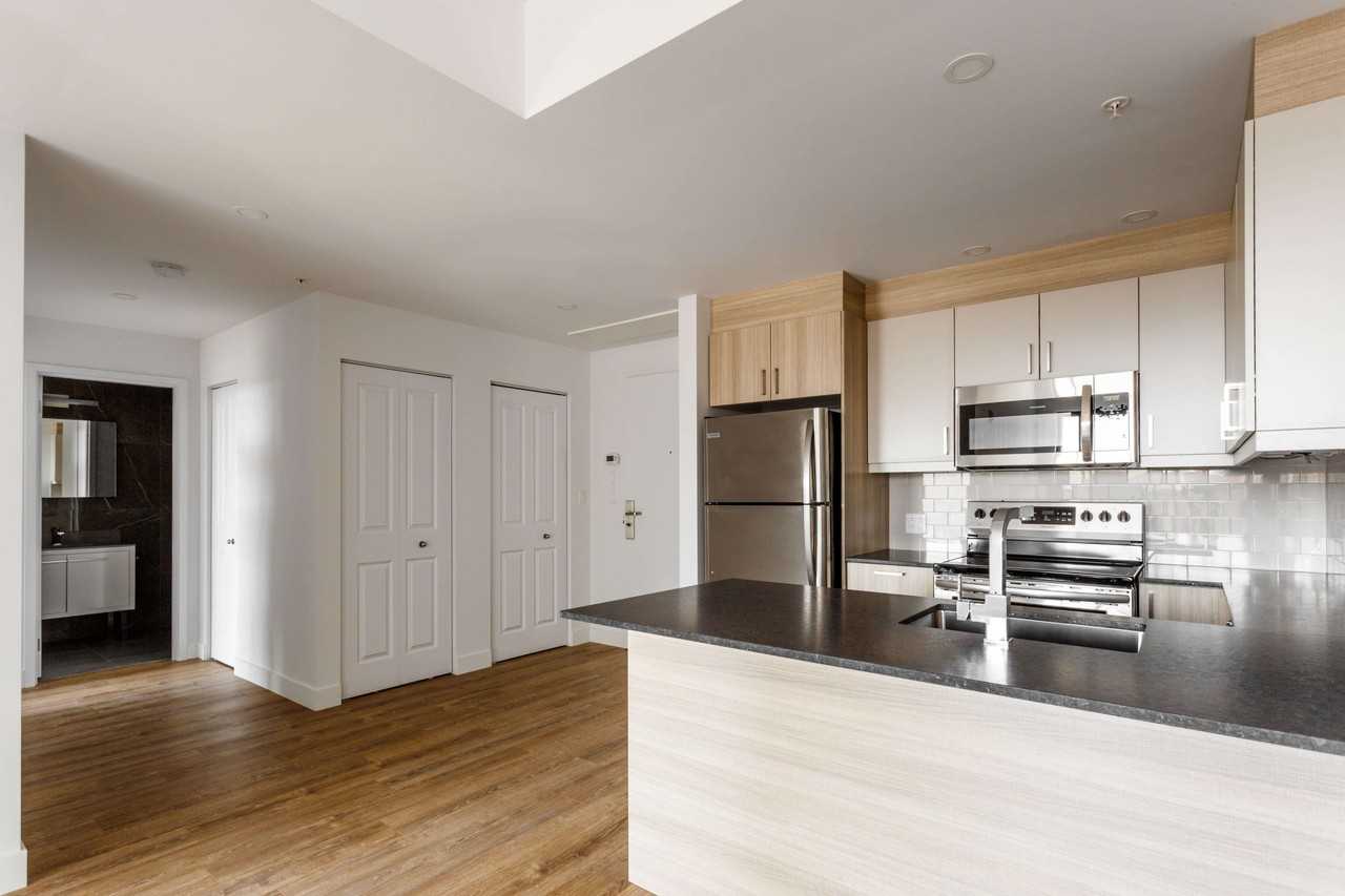 Vue Phase 6 - Photo 2 of 9