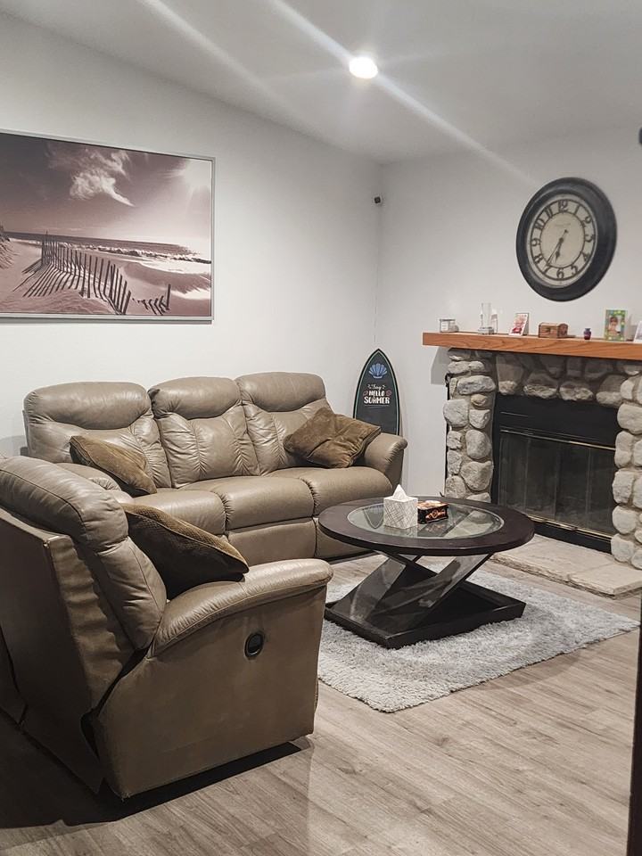 5760 North I Street - Photo 3 of 4