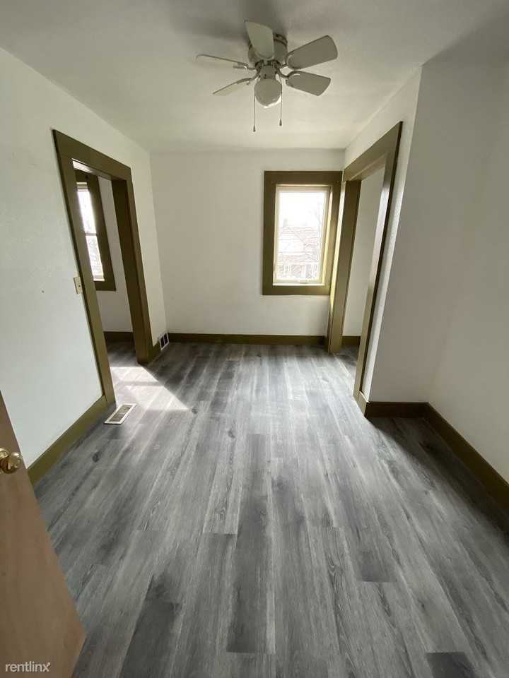 225 S Hosmer St - Photo 3 of 13