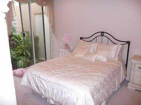 7912 Palencia Way - Photo 2 of 5