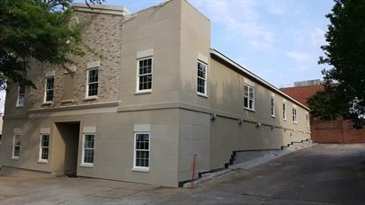 136 West Mcintosh Street - Photo 2 of 7