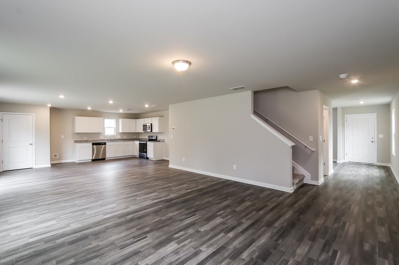 205 Cheyenne Way - Photo 2 of 22