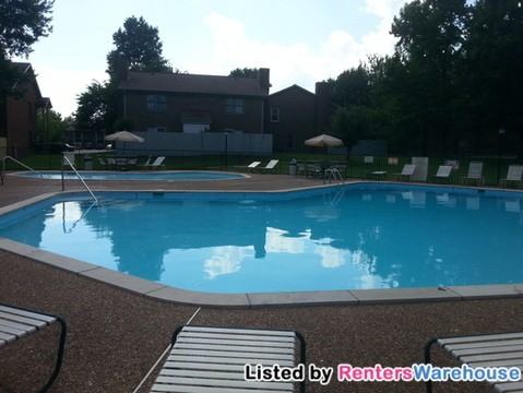 256 Westfield Dr - Photo 2 of 15