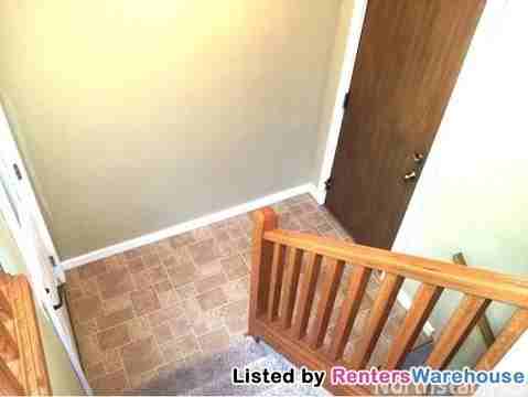 1714 10th Ave SE - Photo 2 of 13