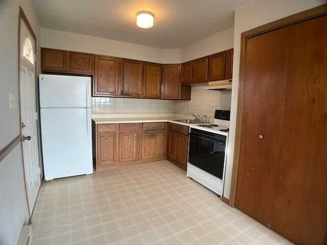 110 W Illinois St #1 - Photo 2 of 6