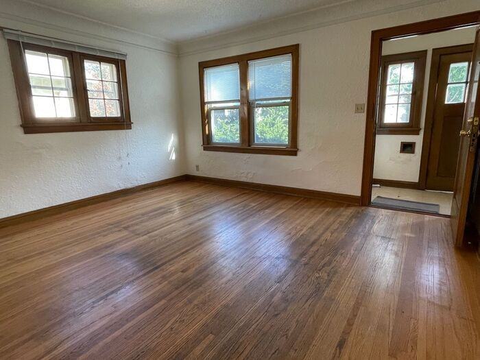 4630 Bloomington Ave - Photo 2 of 12
