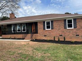 16824 Knoxwood Dr - Photo 1 of 1