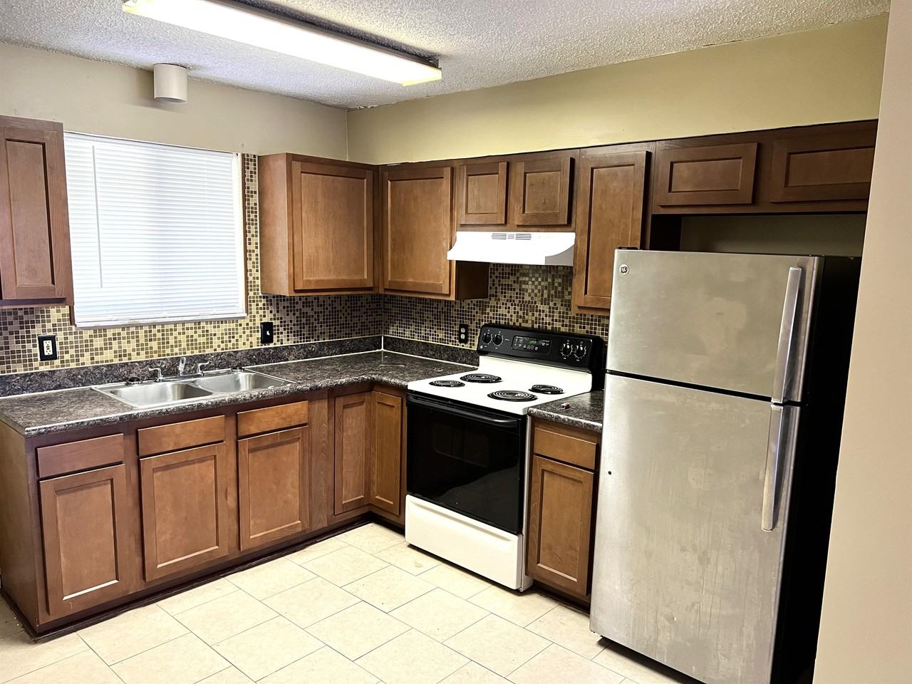 5219 Westchase Ct #1 - Photo 5 of 8