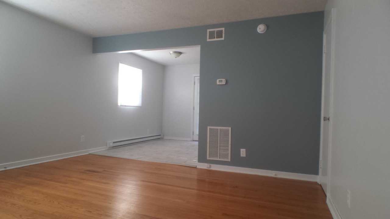 1305 Belleview Ave #A - Photo 4 of 13