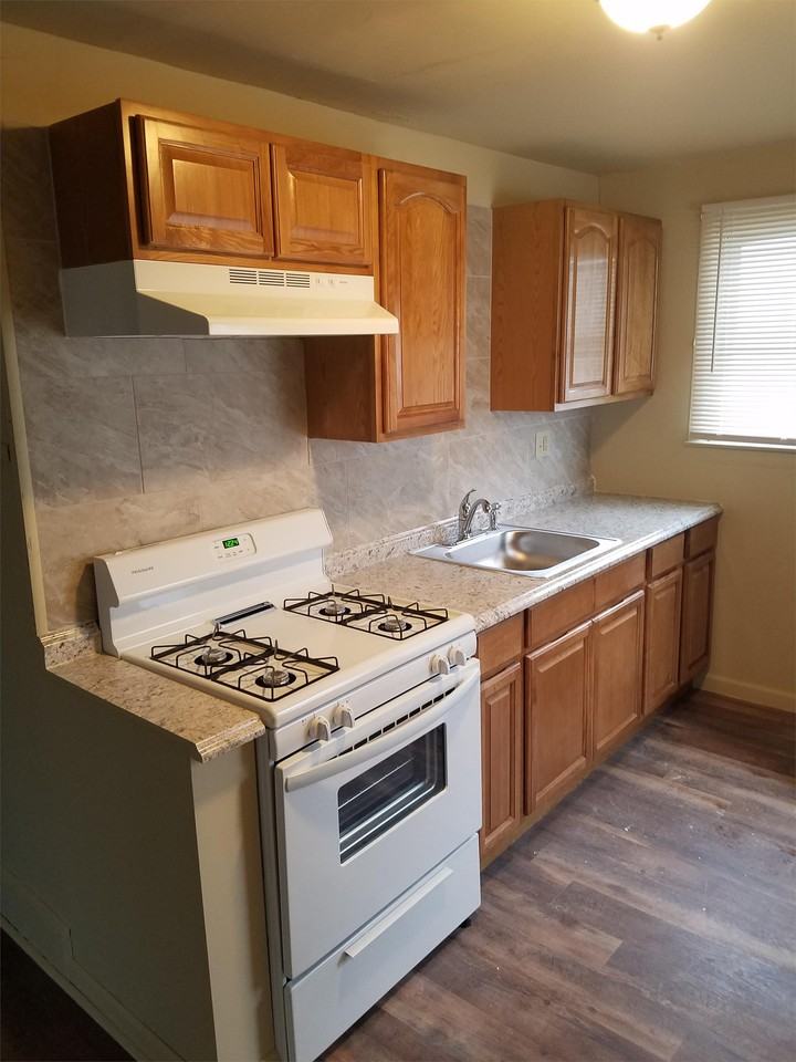 55 Church St #F - Photo 2 of 34