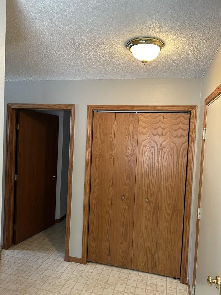 1010 Pumphouse Rd #3 - Photo 2 of 27