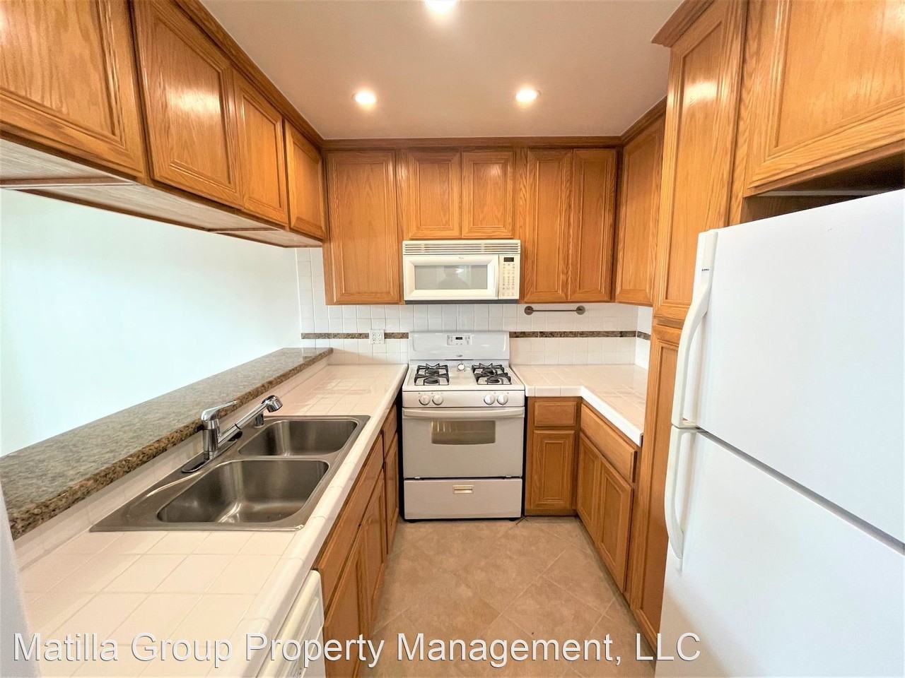 8219 Redlands St. - Photo 3 of 10