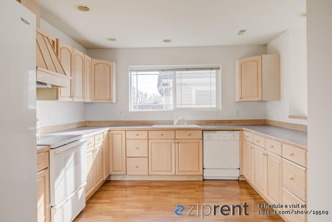 121 Sw 154th St #2 - Photo 2 of 21