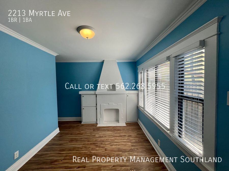 2213 Myrtle Ave - Photo 2 of 14