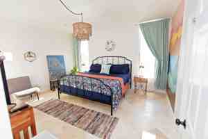 featured image of 15198 Darnell Dr #2