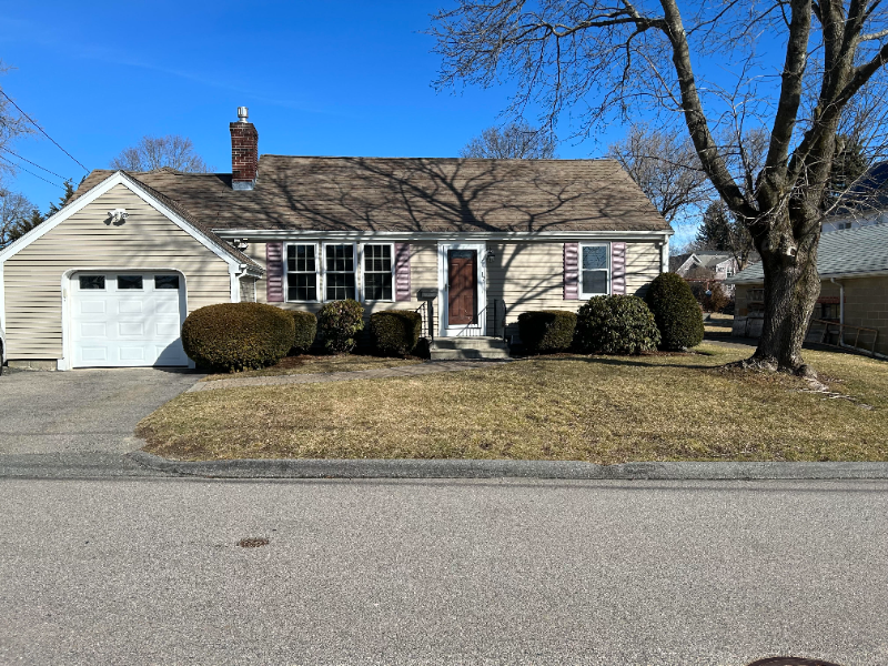 17 Lawrence St - Photo 2 of 36