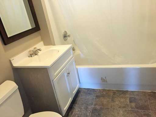 646 Charles Ave #2 - Photo 3 of 5