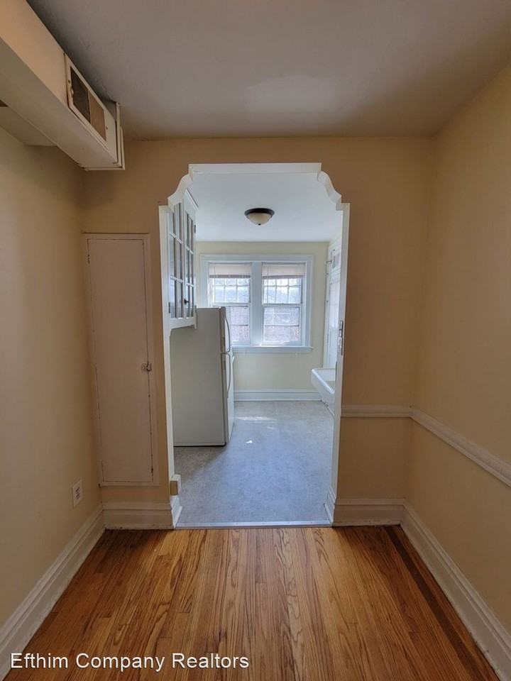 1240-1272 Hawthorne Place - Photo 3 of 7