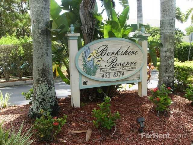 Berkshire Reserve Apartments - Photo 2 of 5