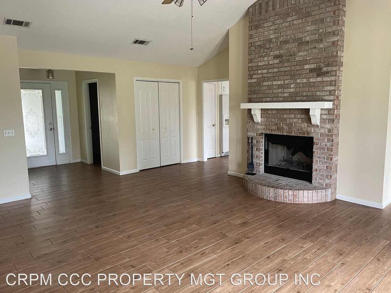 609 Mallory Dr - Photo 2 of 14