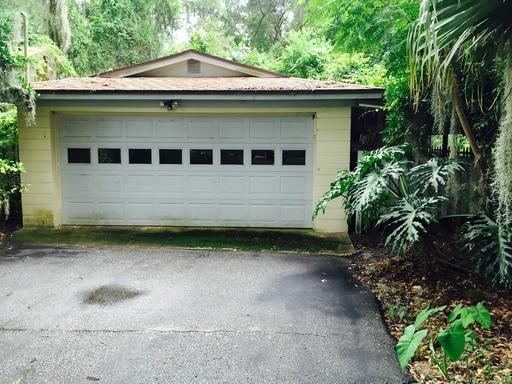 9112 Beauclerc Cir W - Photo 3 of 28