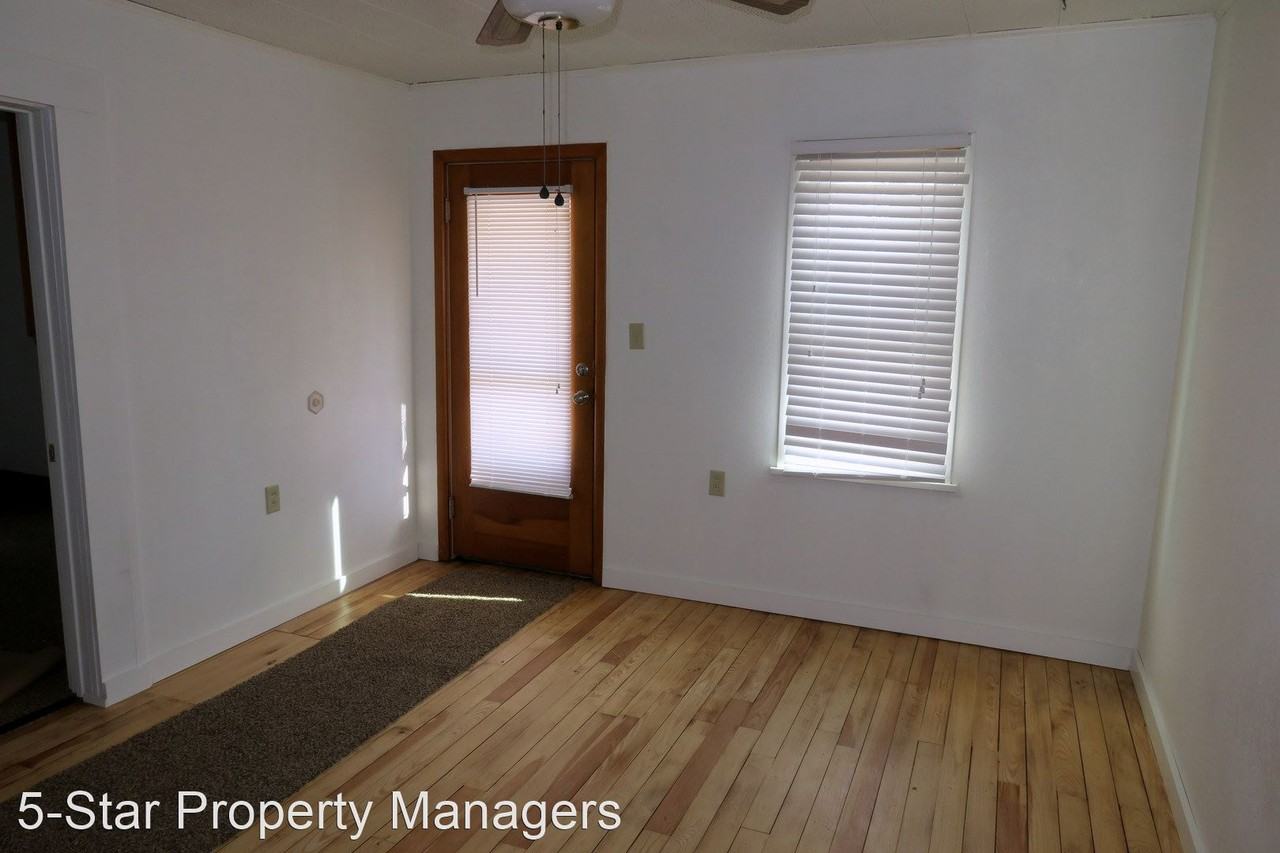 615 N Riverside Blvd - Photo 3 of 16