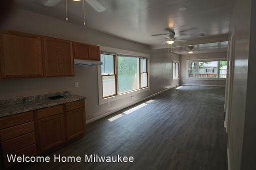 2470 N 54th St - Photo 2 of 18