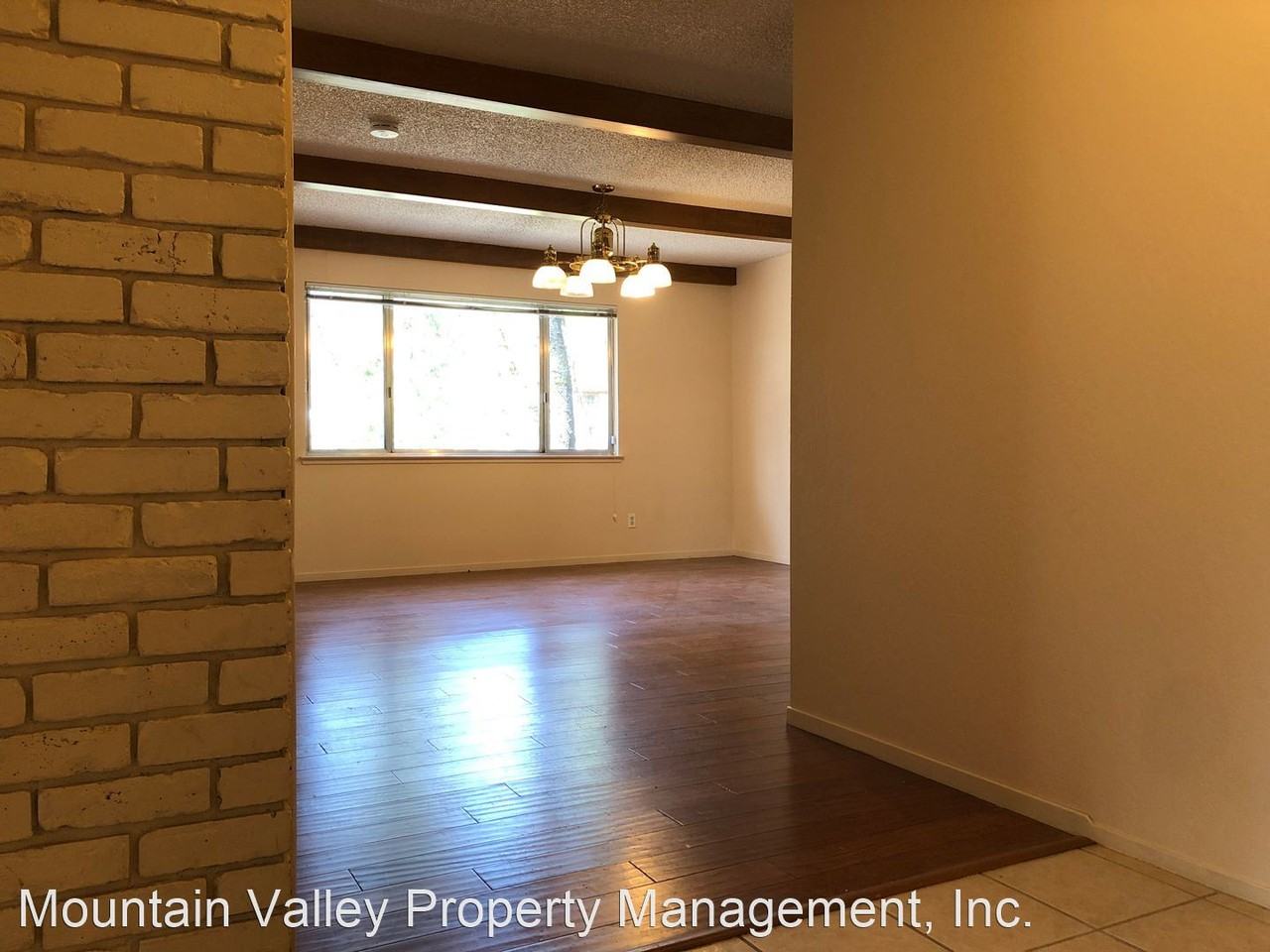 15932 Tippy Way - Photo 3 of 9