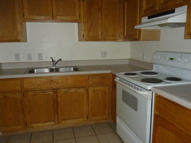 9667 E 37th Pl - Photo 2 of 17