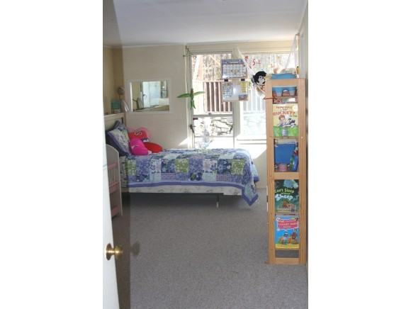 634 Jewett Rd - Photo 3 of 26