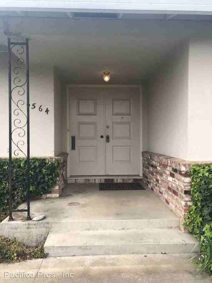 6564 Surfside/6600 Trudy Way - Photo 2 of 18