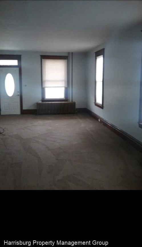 409 1/2 4th St - Photo 3 of 9