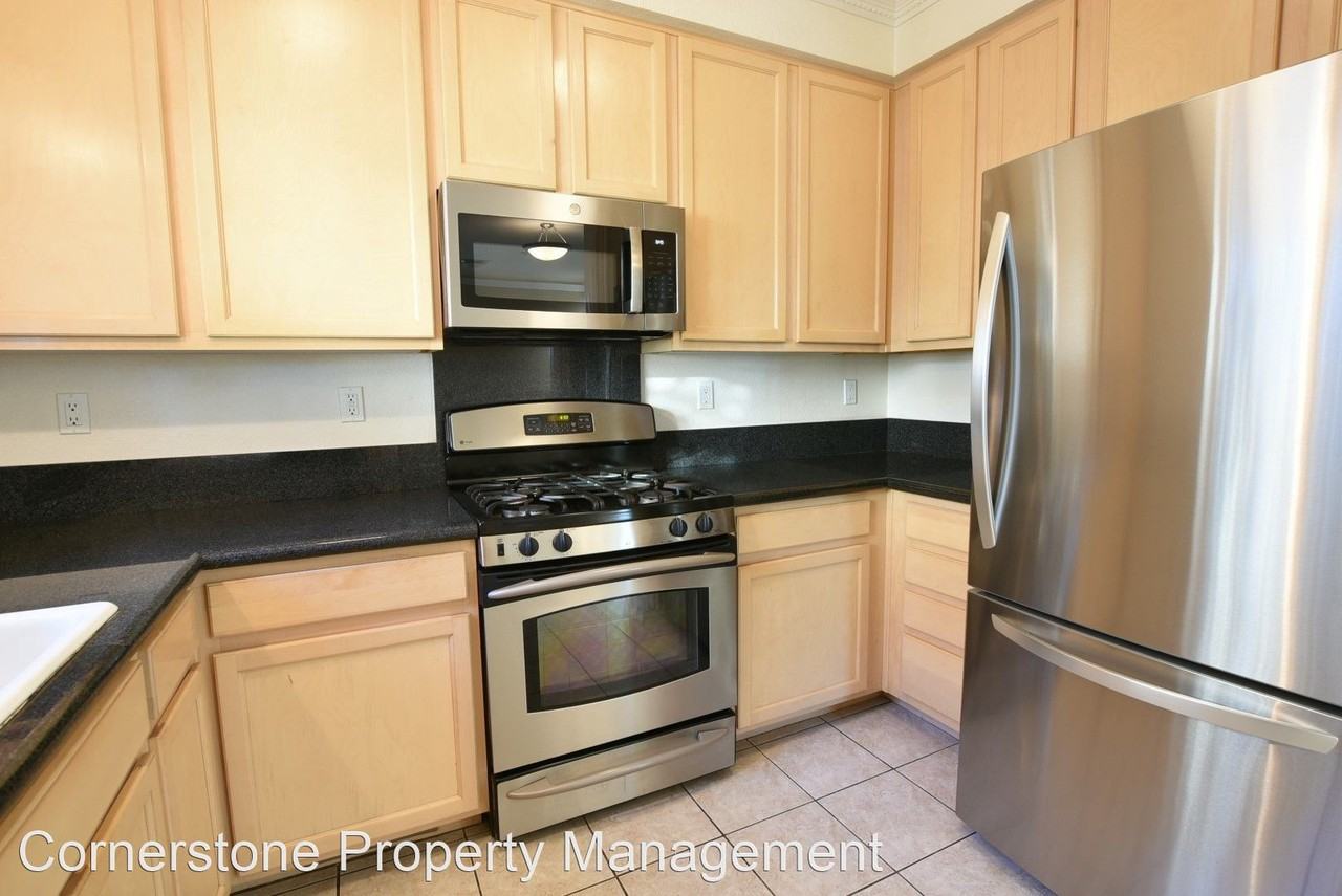 1256 Lick Ave - Photo 3 of 18