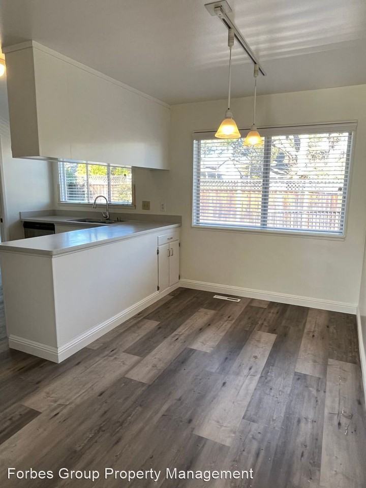 935 Cherrystone Dr - Photo 3 of 17