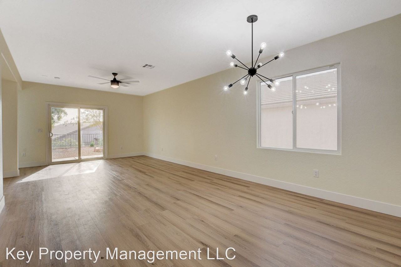 2341 Neutron Star St - Photo 2 of 20