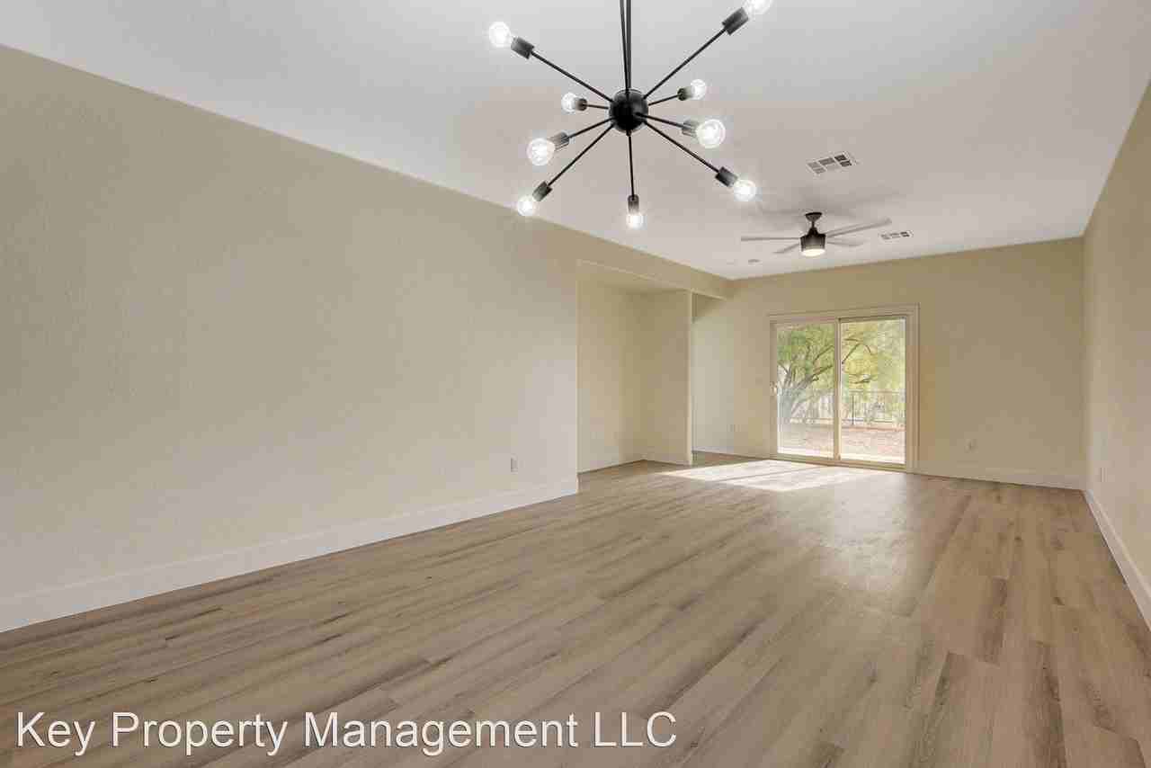 2341 Neutron Star St - Photo 3 of 20