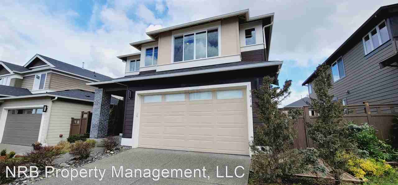 5614 Douglas Ave Se - Photo 2 of 33