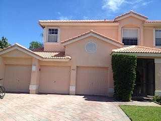 492 Cypress Green Cir - Photo 2 of 12