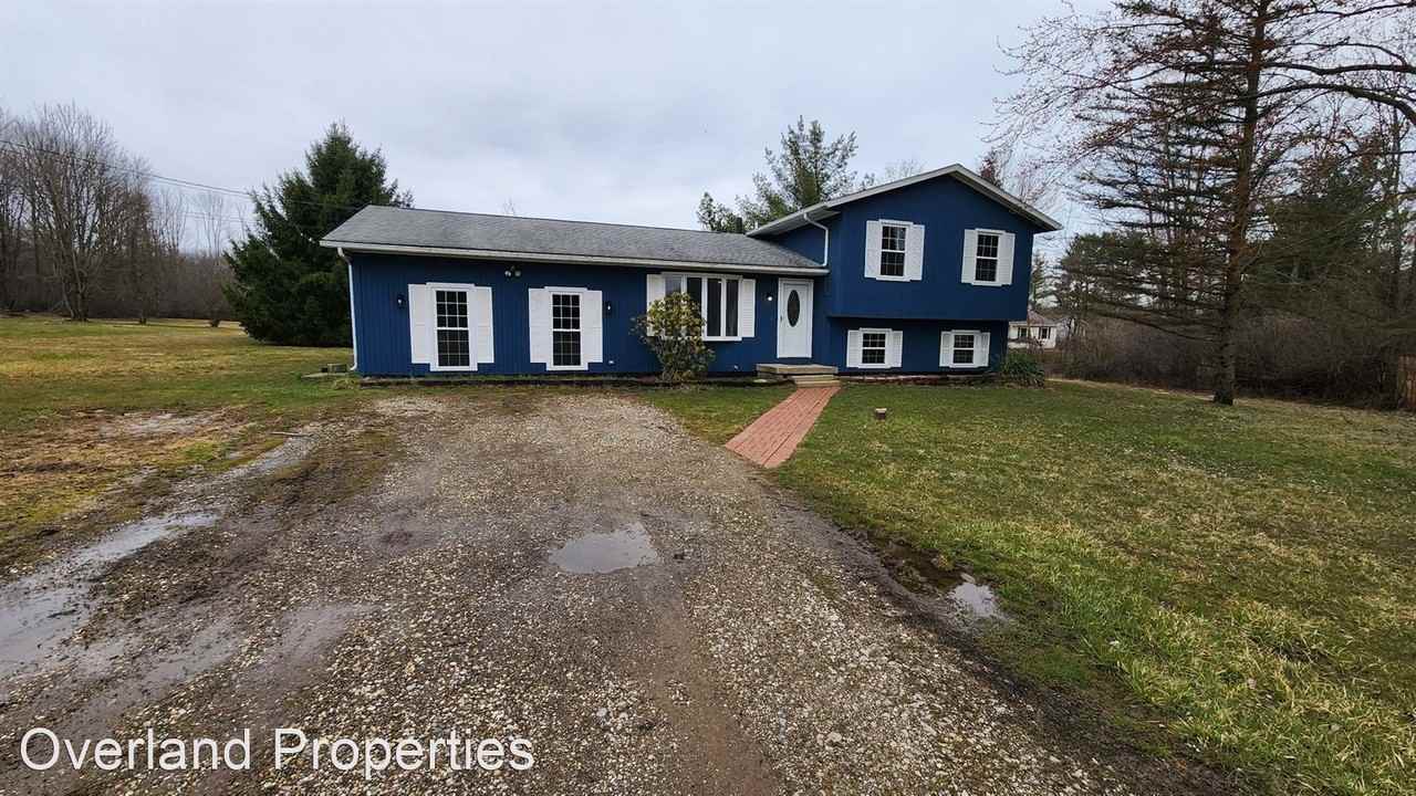 19070 Haskins Rd - Photo 2 of 50