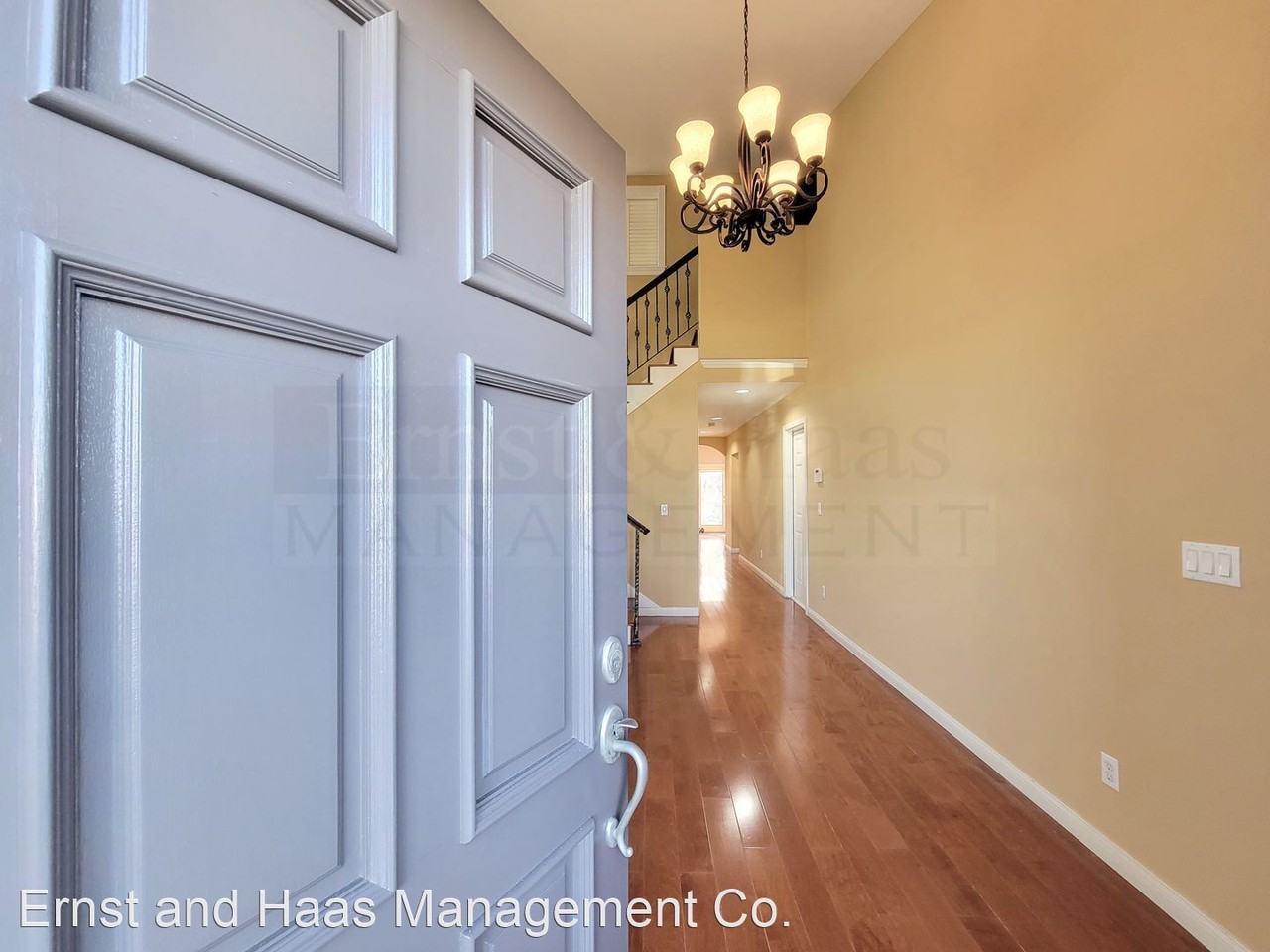 22419 Grace Ave - Photo 2 of 41