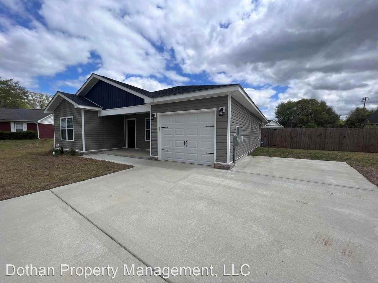 380 Joe Walding Dr - Photo 2 of 19