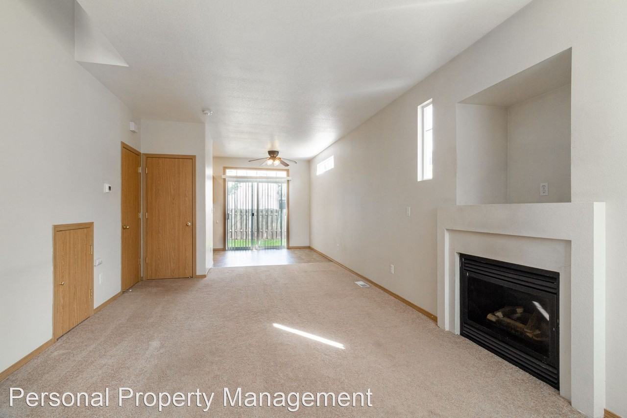 17314 Se 22nd St - Photo 3 of 18