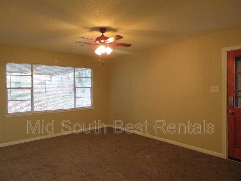 2 Clifton Dr - Photo 2 of 8