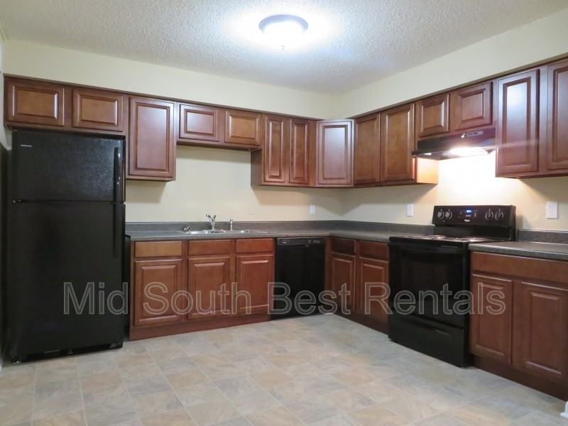 2 Clifton Dr - Photo 3 of 8