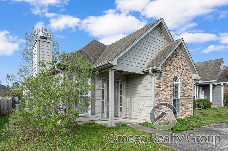 183 Flagstone Ln - Photo 4 of 37