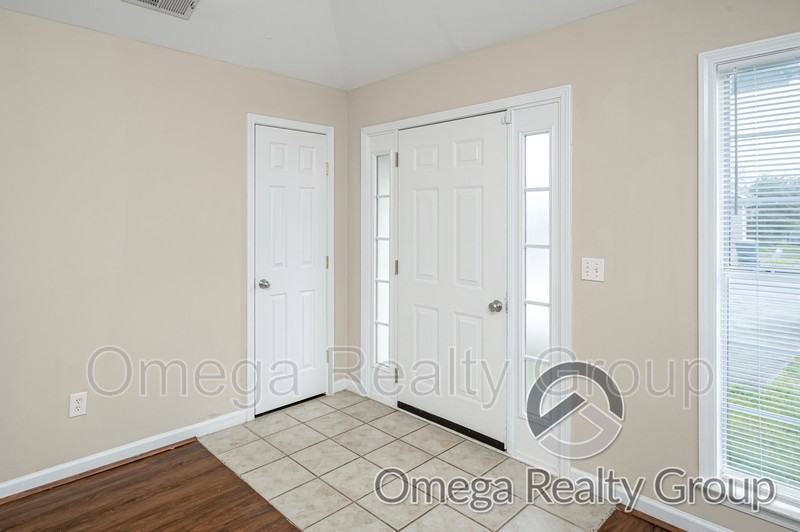 183 Flagstone Ln - Photo 6 of 37