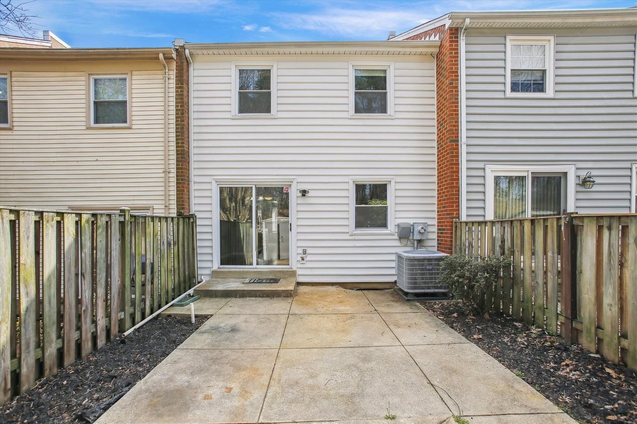 1962 Mariner Ln - Photo 3 of 33