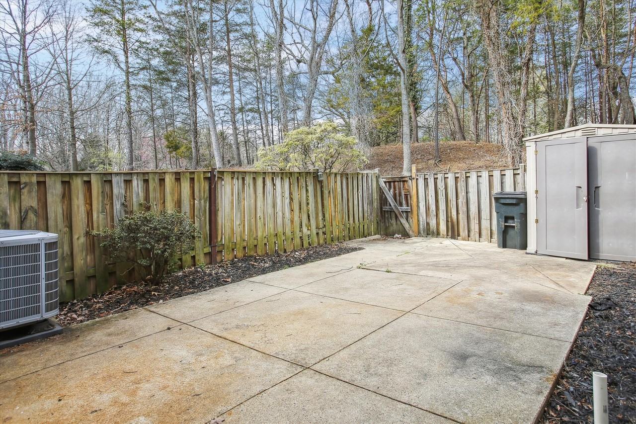 1962 Mariner Ln - Photo 4 of 33