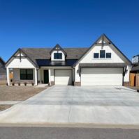 featured image of 3132 W Albuquerque St