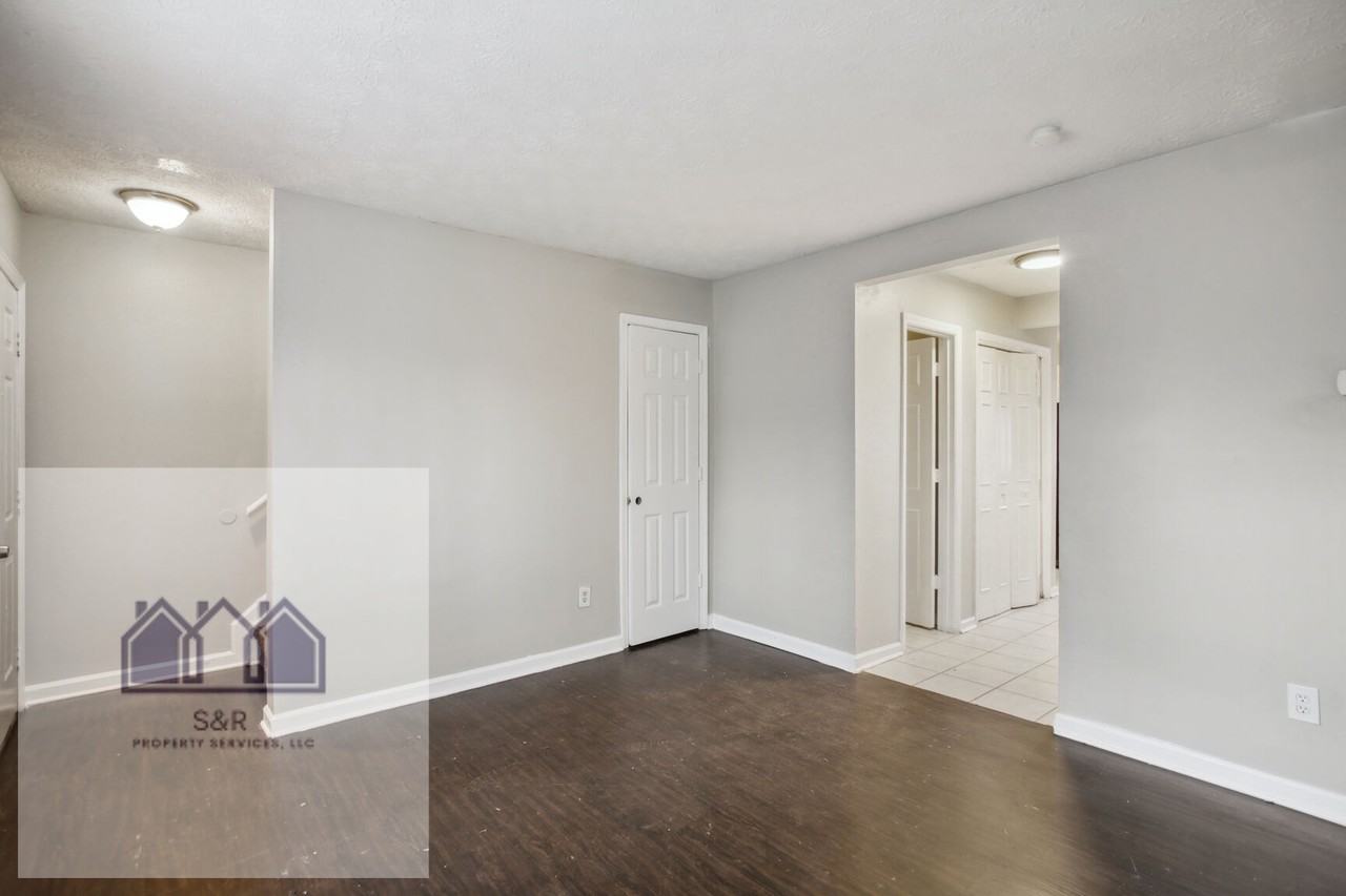 4283 Grogan St Nw - Photo 4 of 13